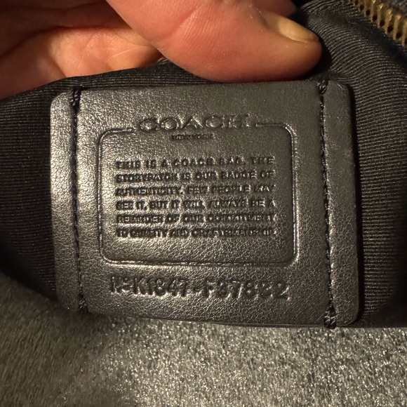 Coach Avary Caryall - Picture 9 of 16